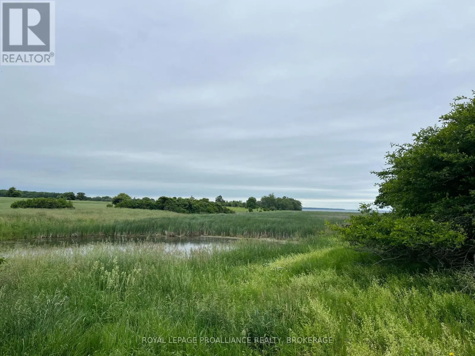 15 IRVINE BAY LANE