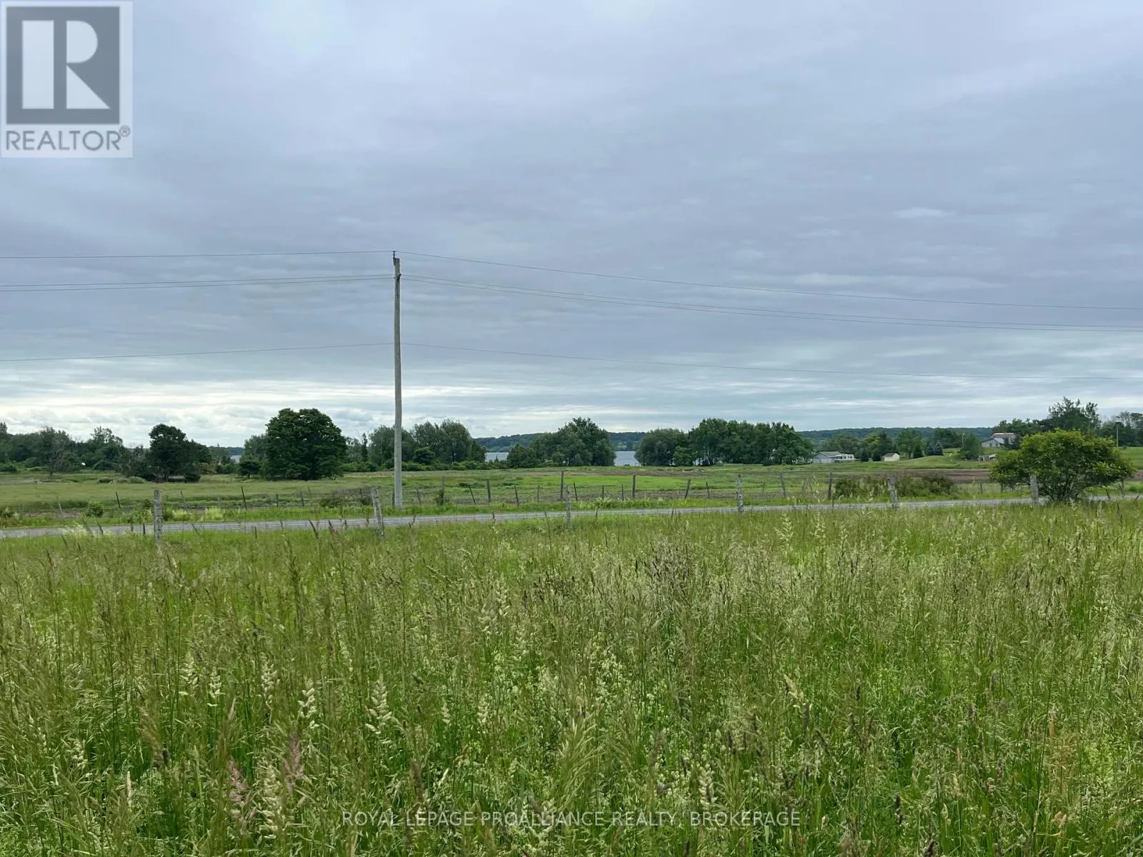 15 IRVINE BAY LANE