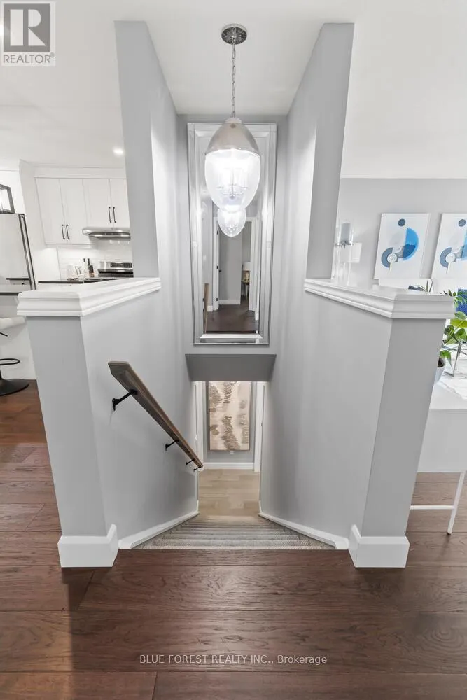 28 WEIR CRESCENT
