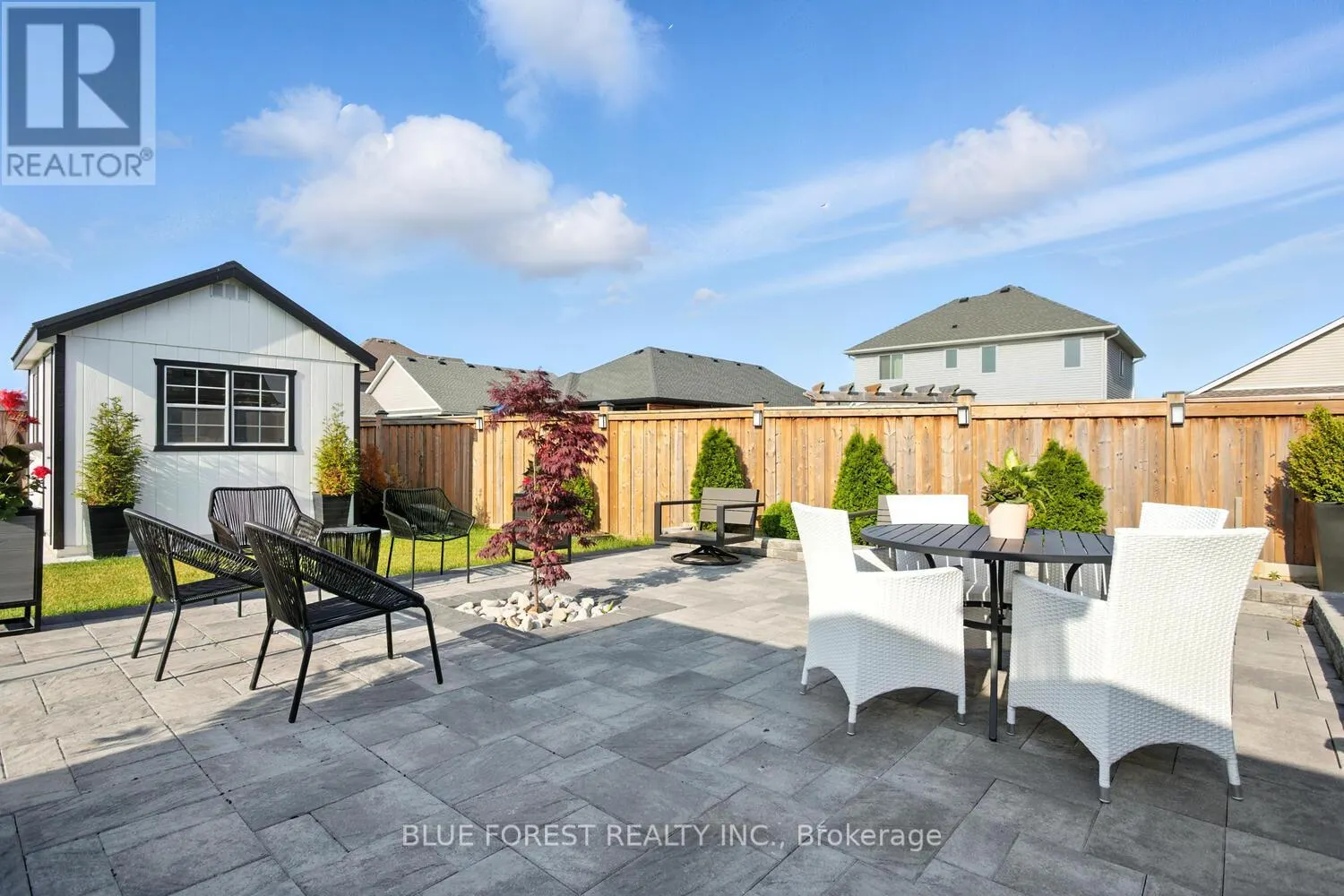 28 WEIR CRESCENT