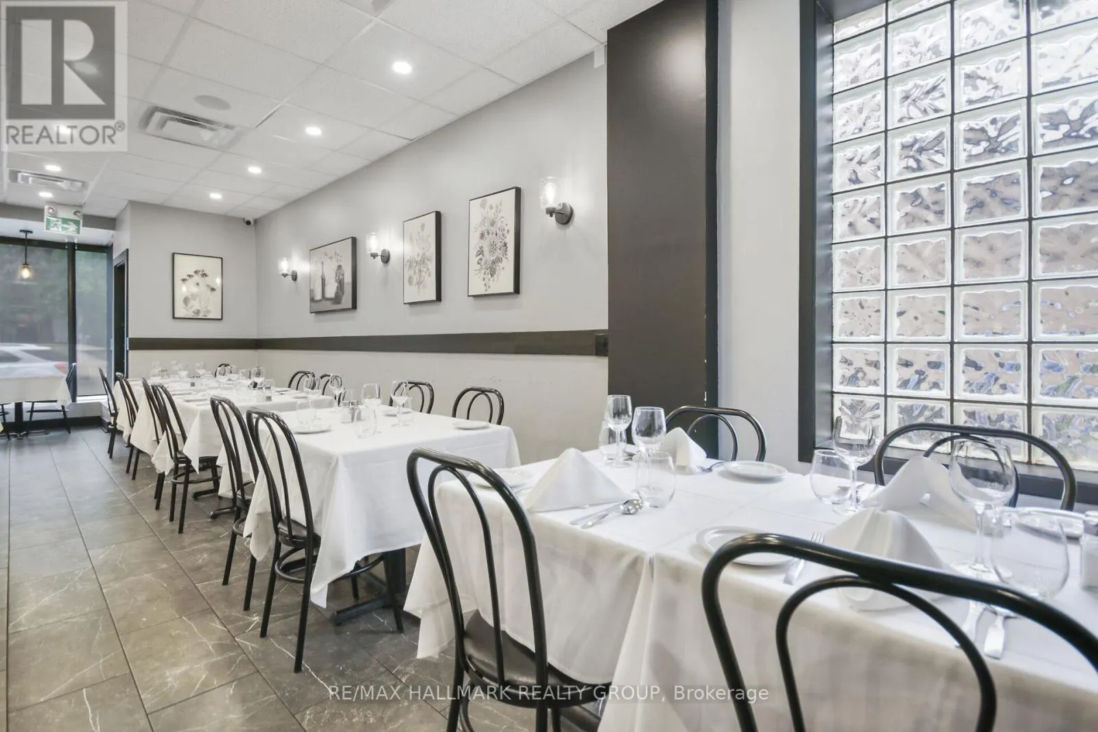 641 SOMERSET STREET W