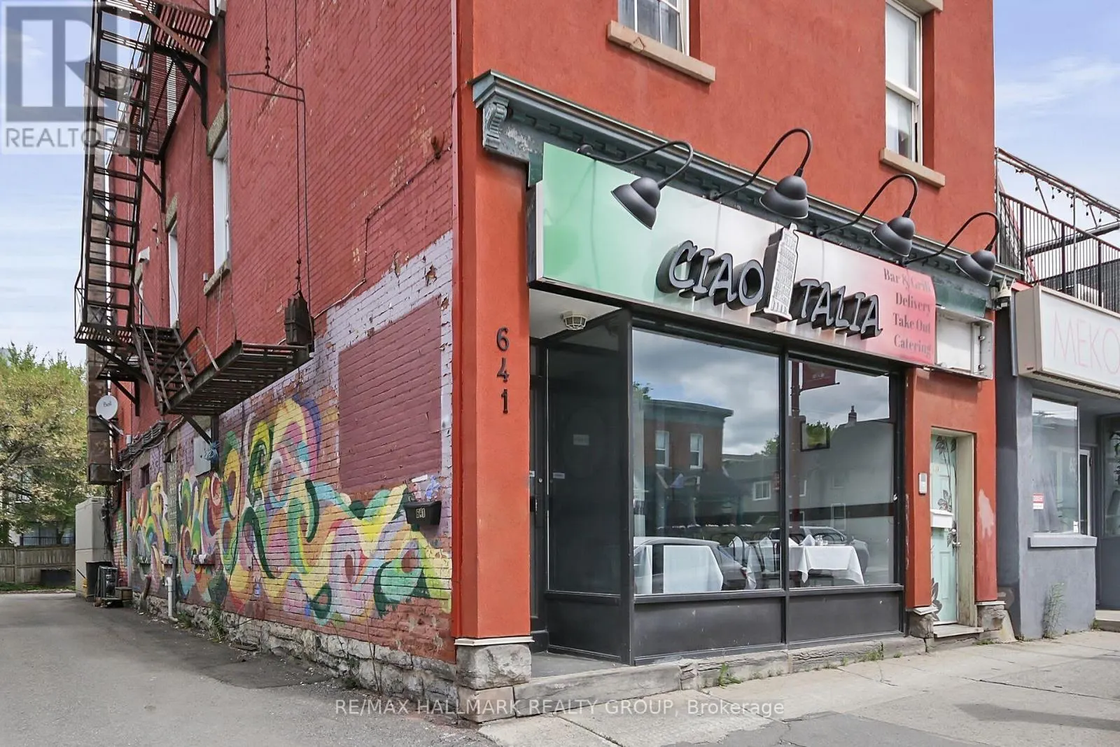 641 SOMERSET STREET W