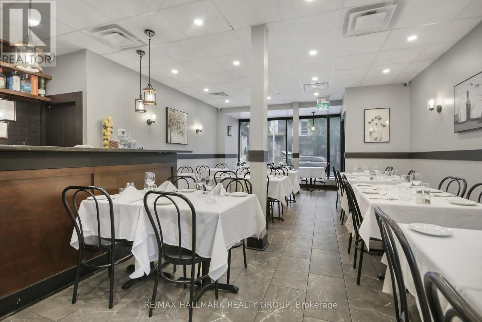 641 SOMERSET STREET W