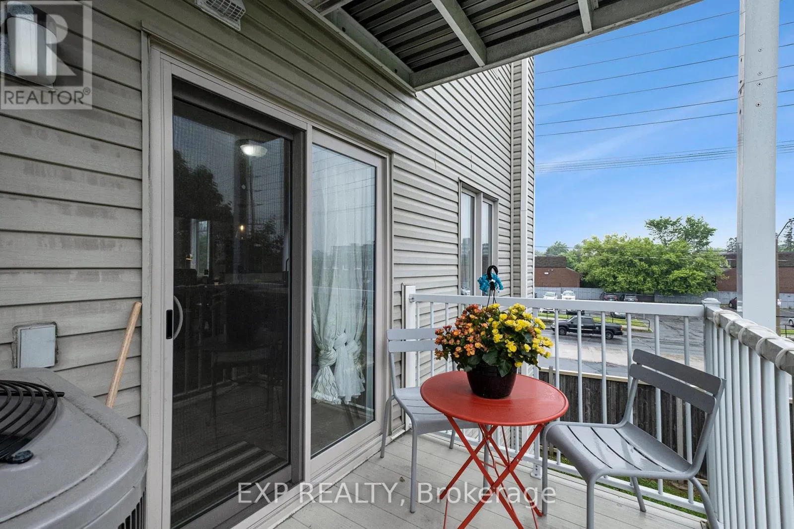 146 - 1512 WALKLEY ROAD W