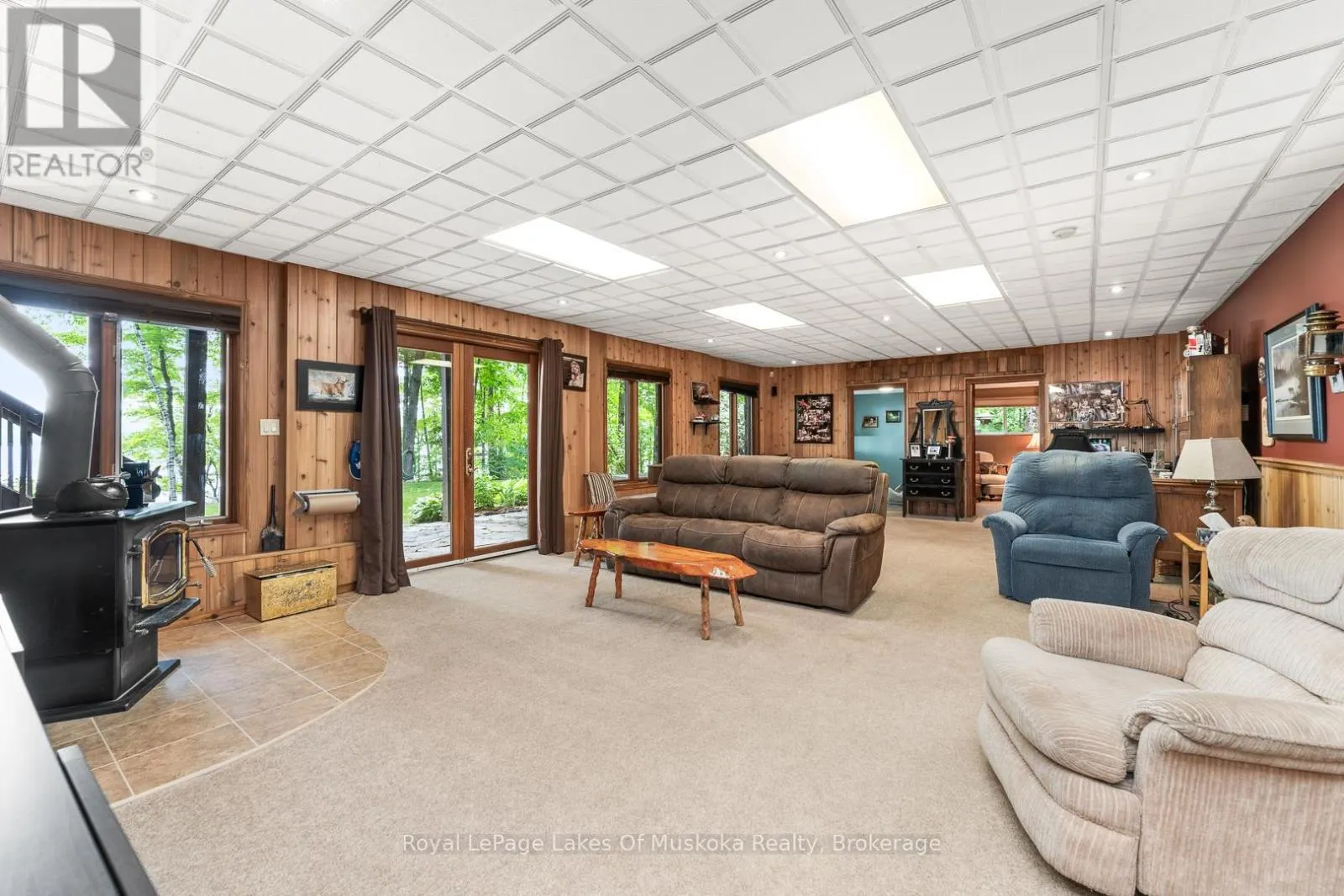 168 LAKESHORE ROAD