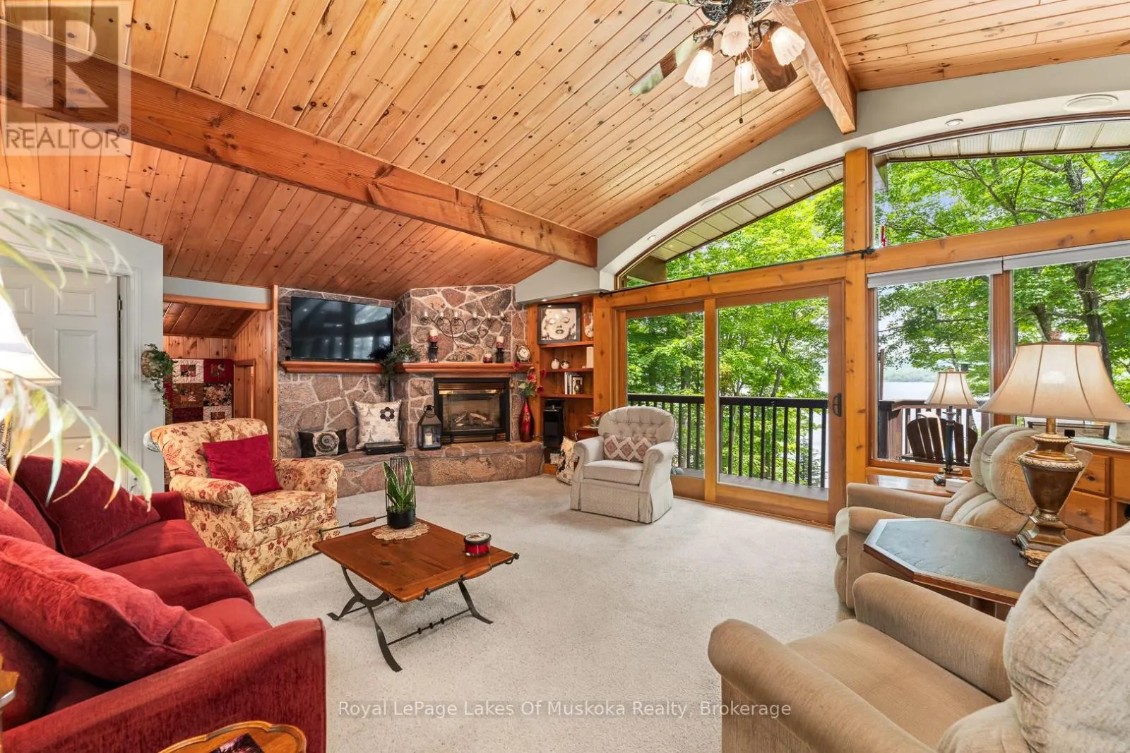 168 LAKESHORE ROAD