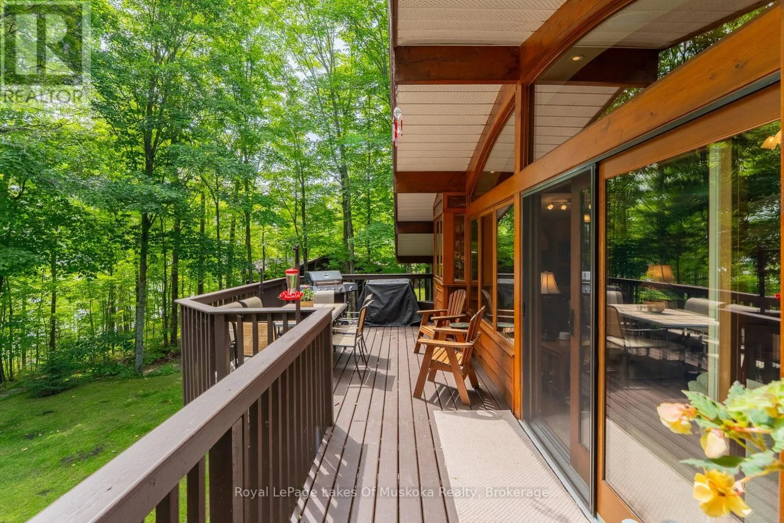 168 LAKESHORE ROAD