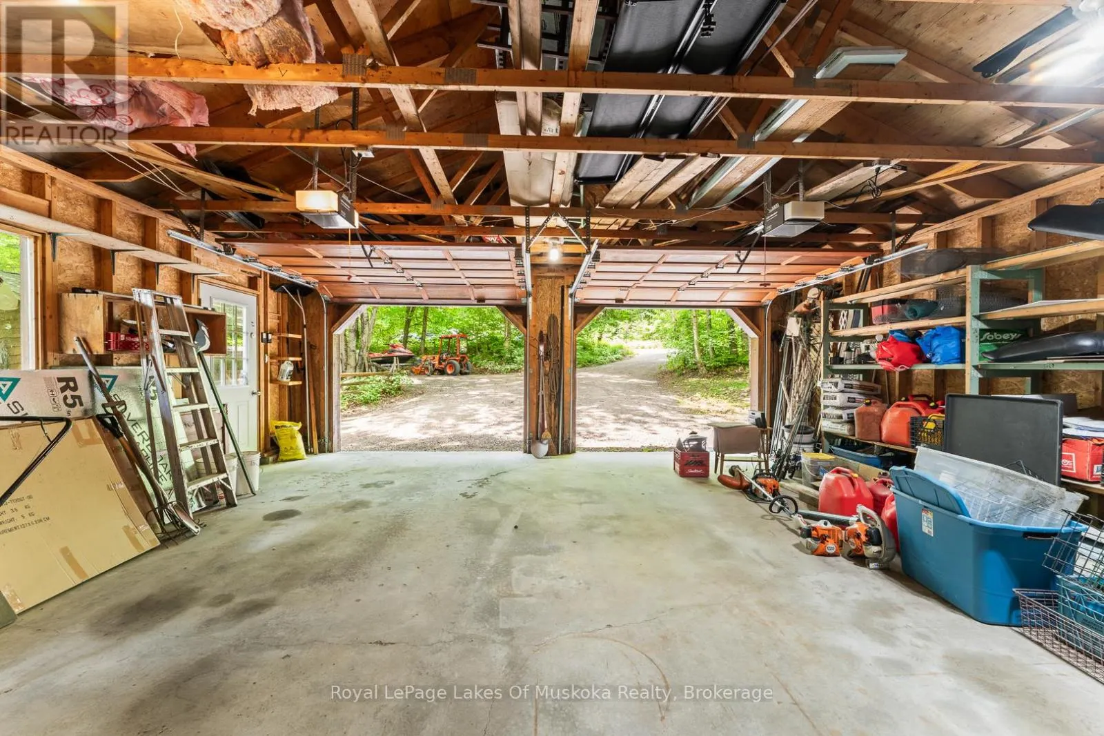 168 LAKESHORE ROAD