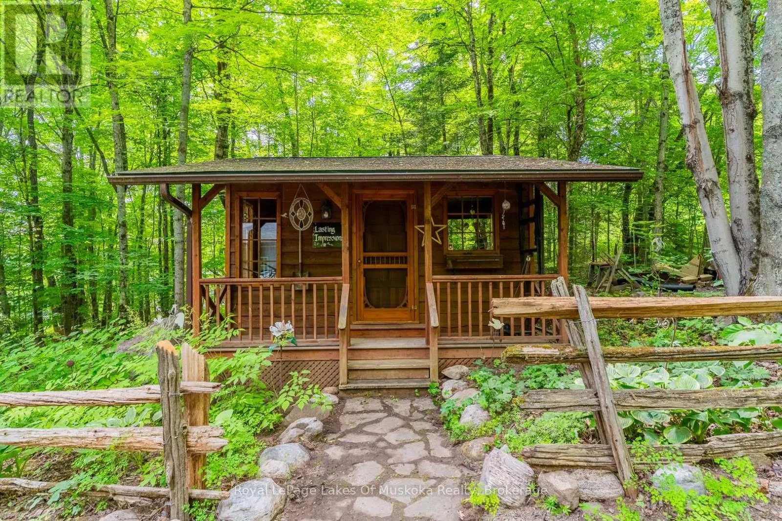 168 LAKESHORE ROAD