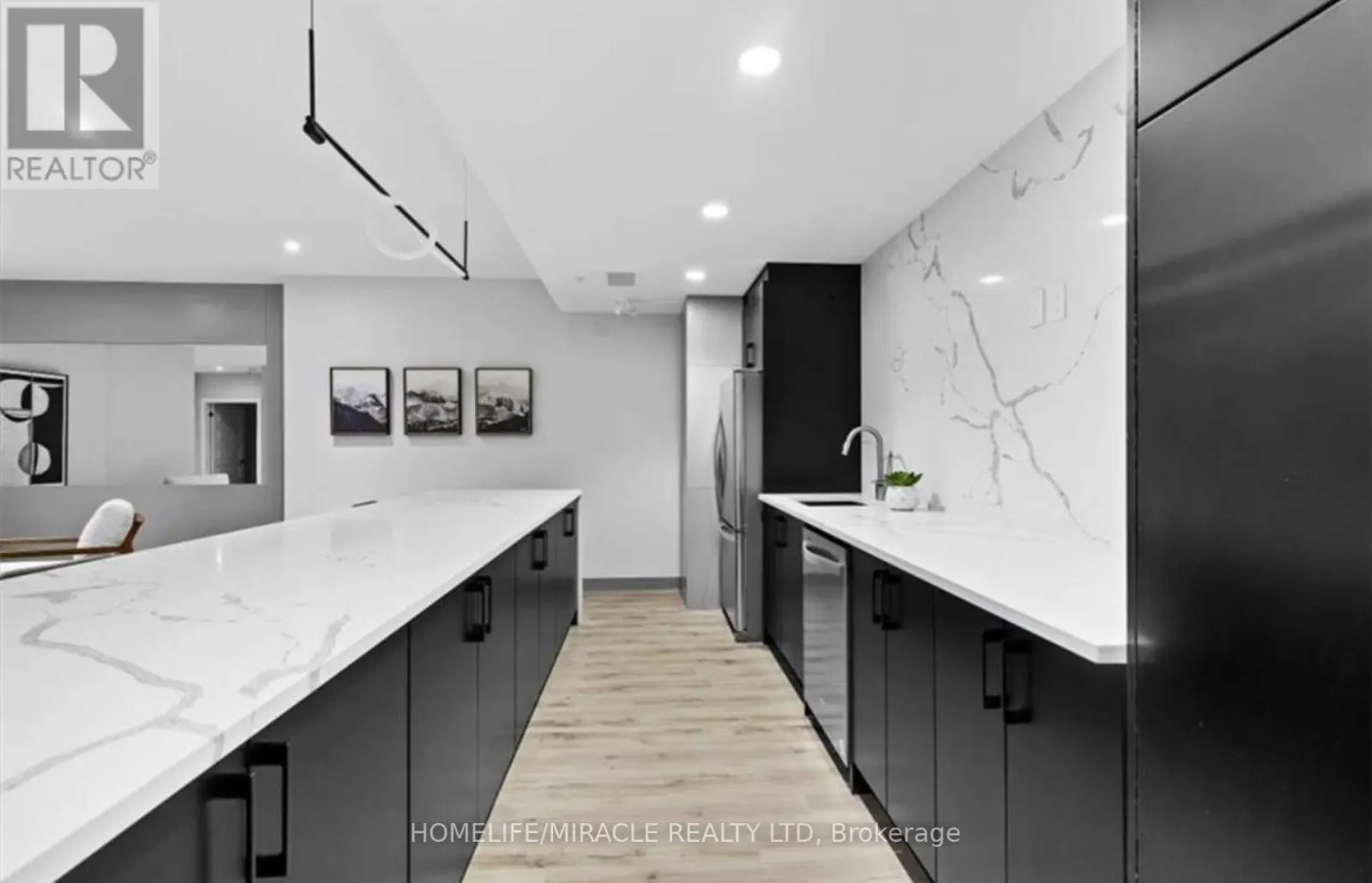 T2 - 1101 LACKNER PLACE