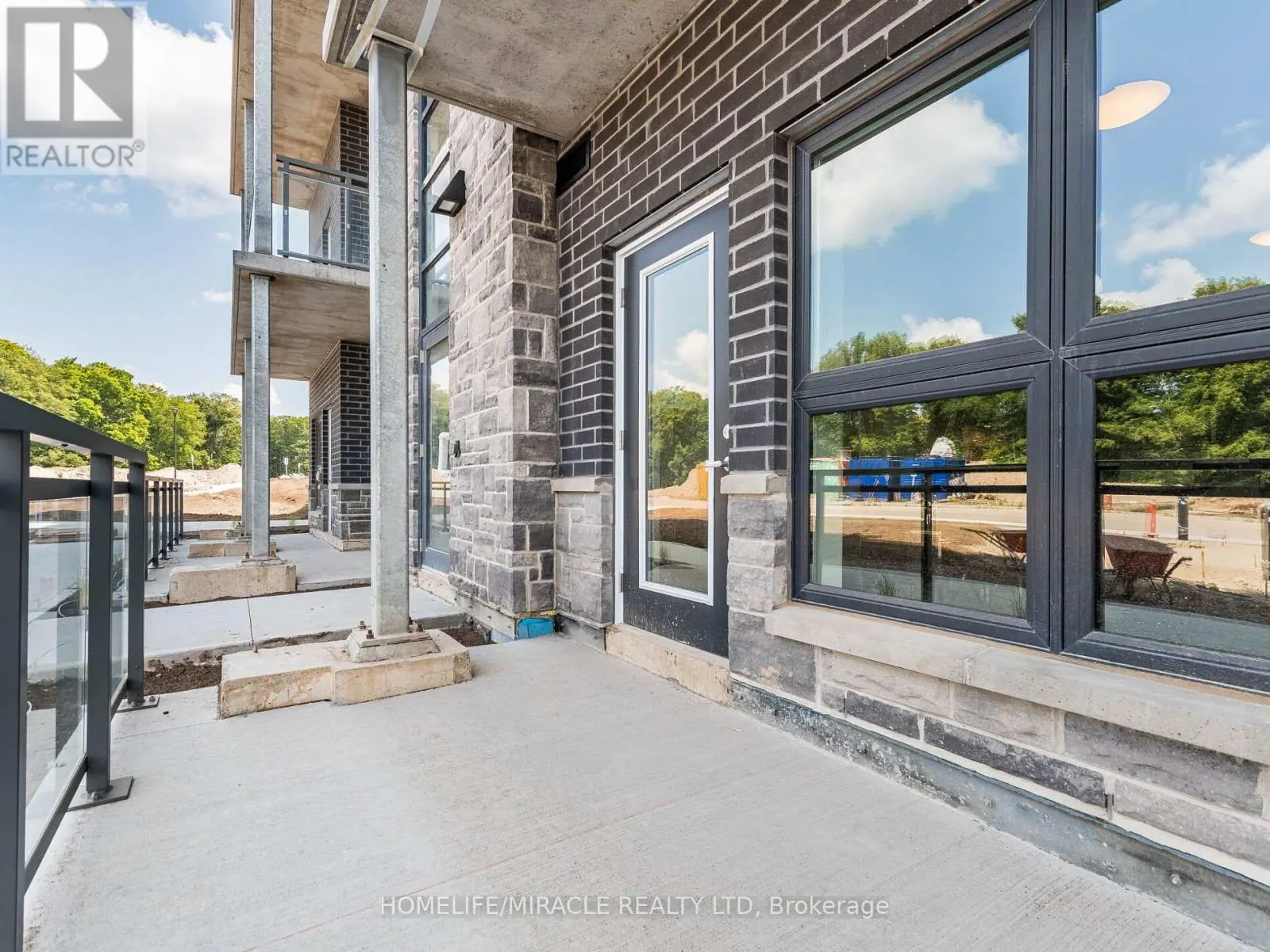 T2 - 1101 LACKNER PLACE