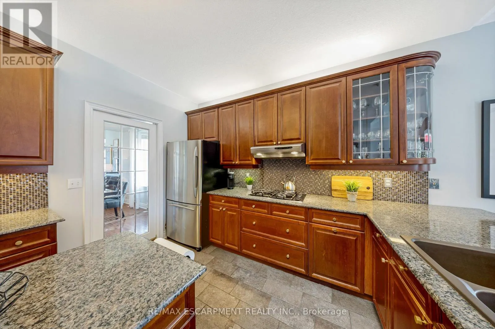 125 MILNE PLACE