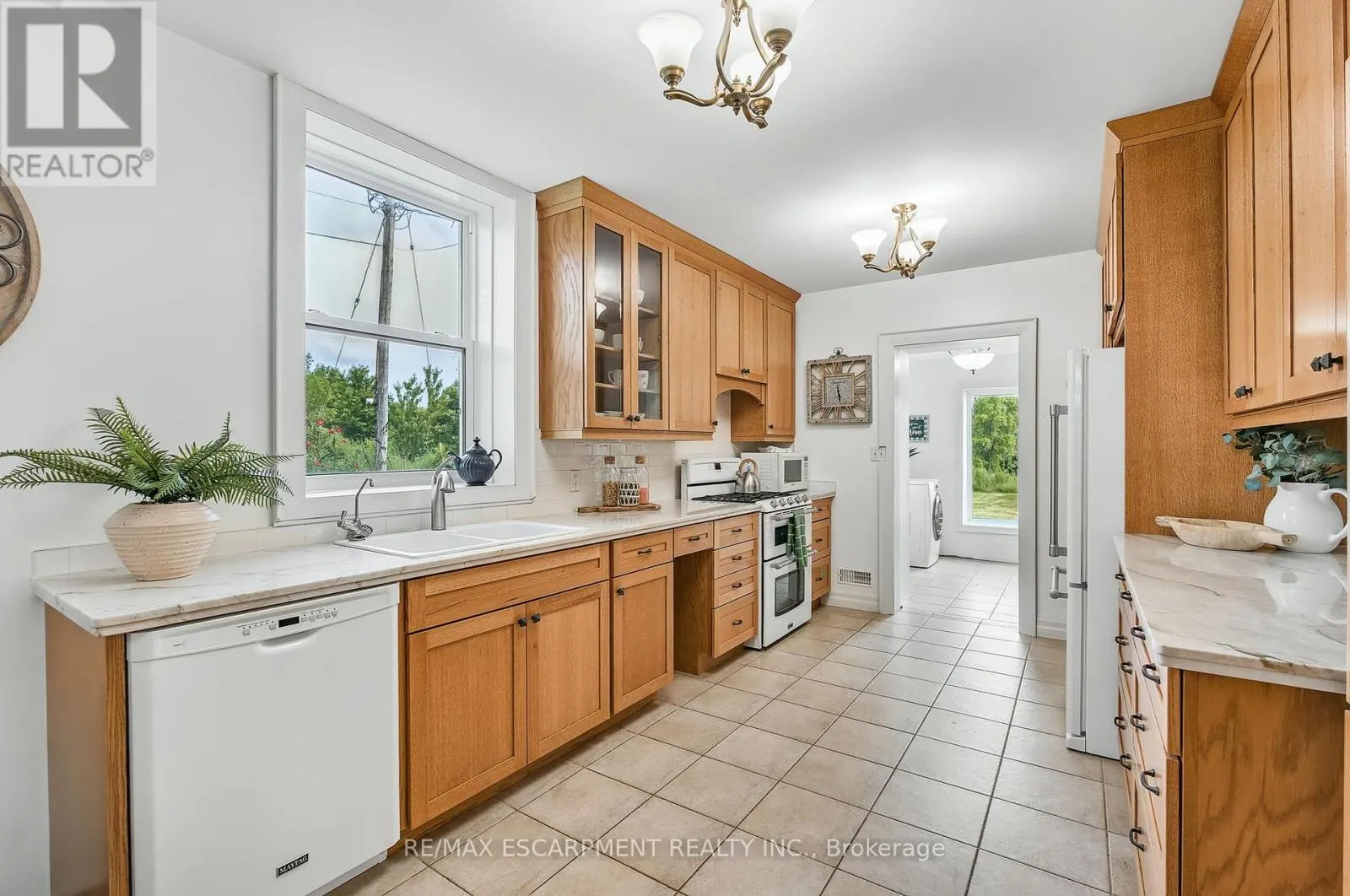 483 HARVEST ROAD