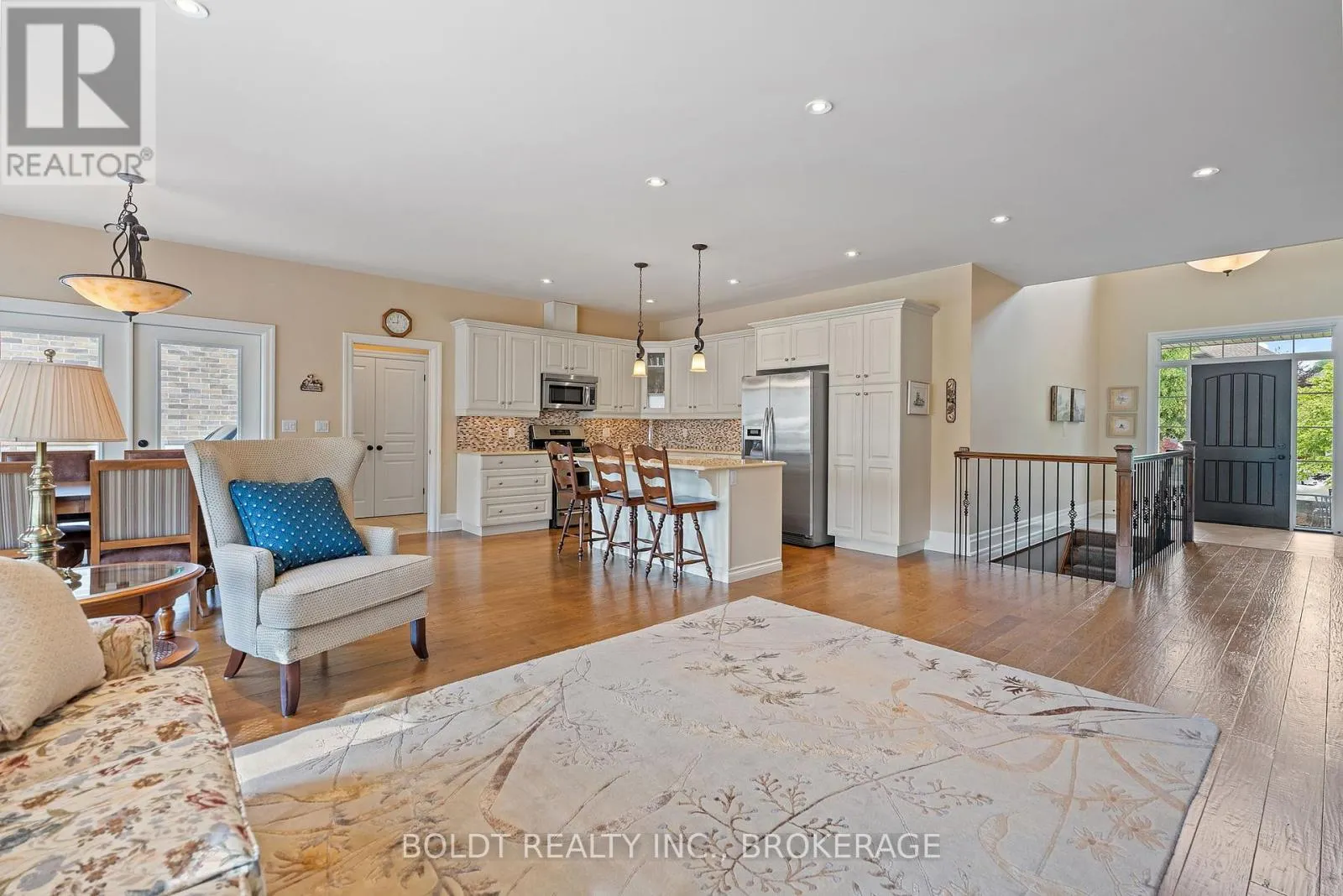 19 RED HAVEN DRIVE