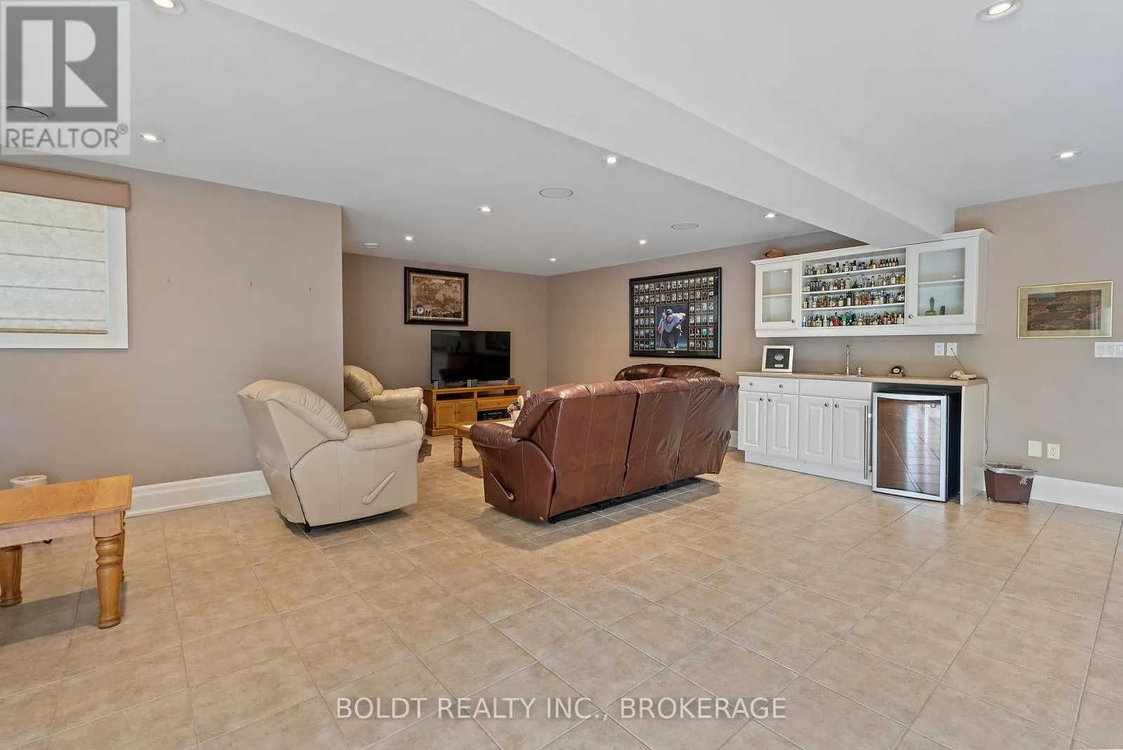 19 RED HAVEN DRIVE