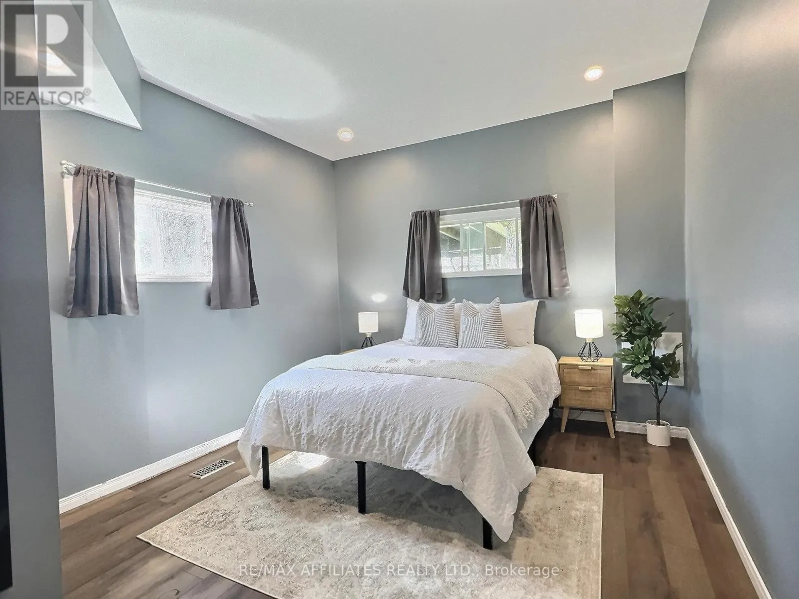 861 LOUIS ERNEST ROAD