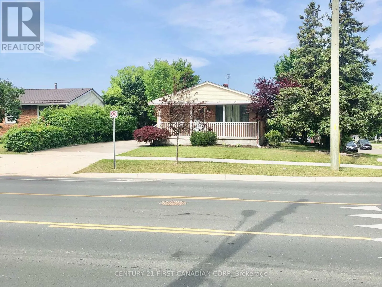 190 FAIRVIEW AVENUE