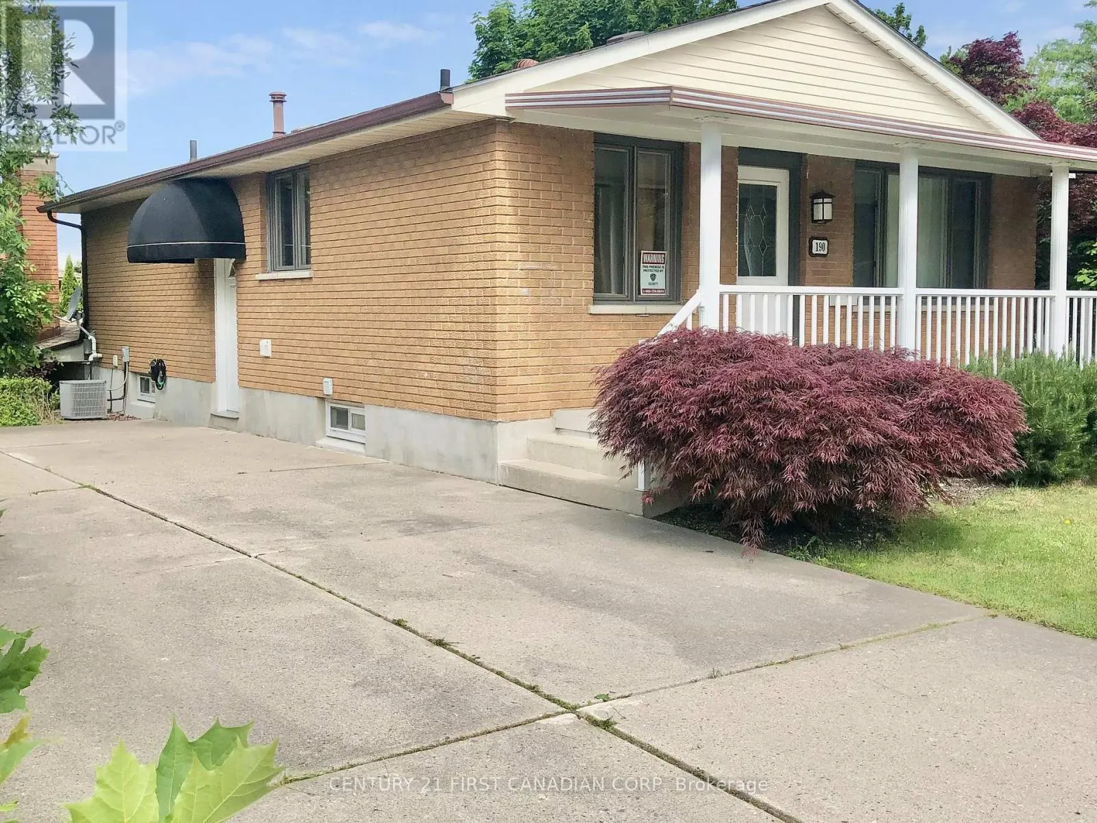 190 FAIRVIEW AVENUE