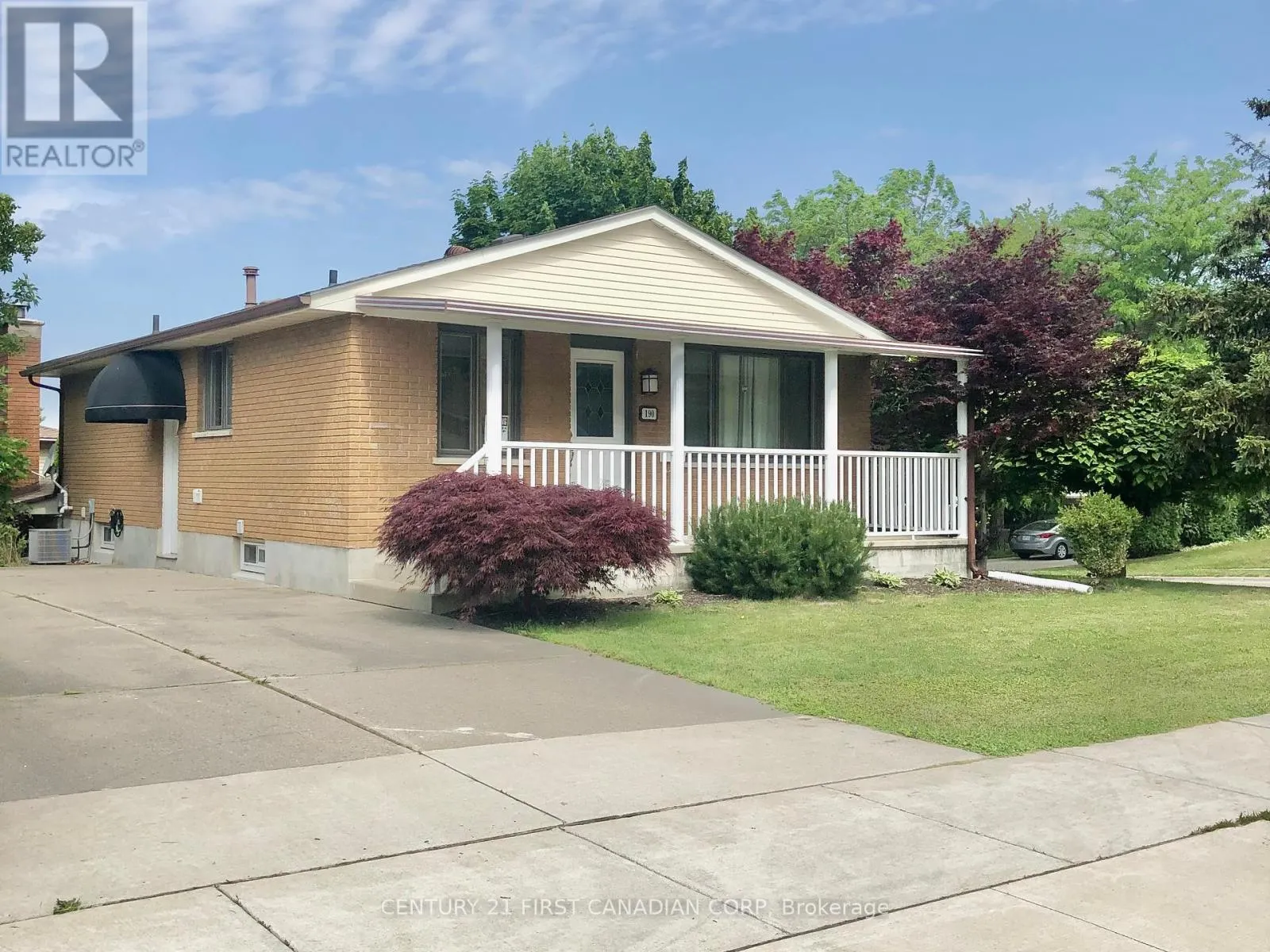 190 FAIRVIEW AVENUE