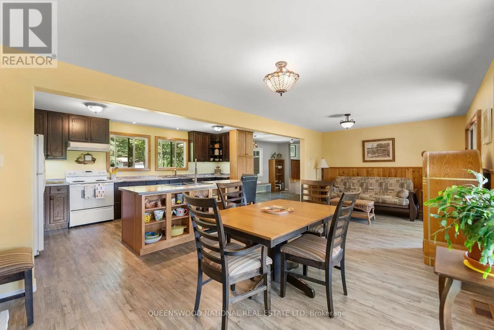 618 RIVER ROAD