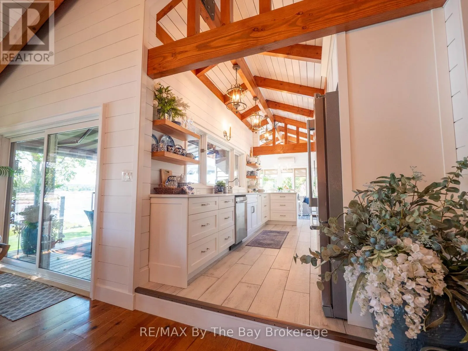 4476 ISLAND 1040/LITTLE BEAUSOLEIL ISLAND