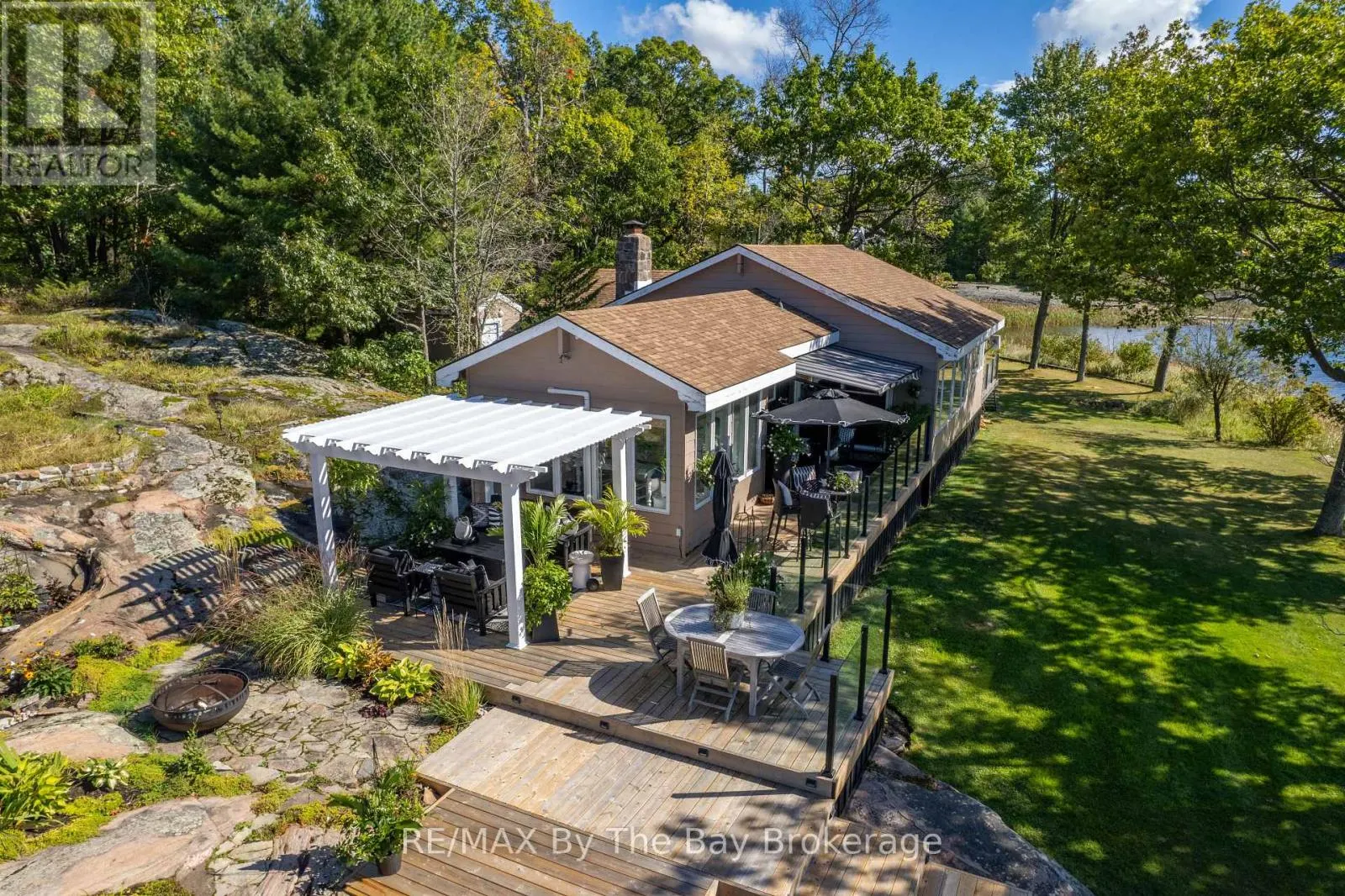 4476 ISLAND 1040/LITTLE BEAUSOLEIL ISLAND
