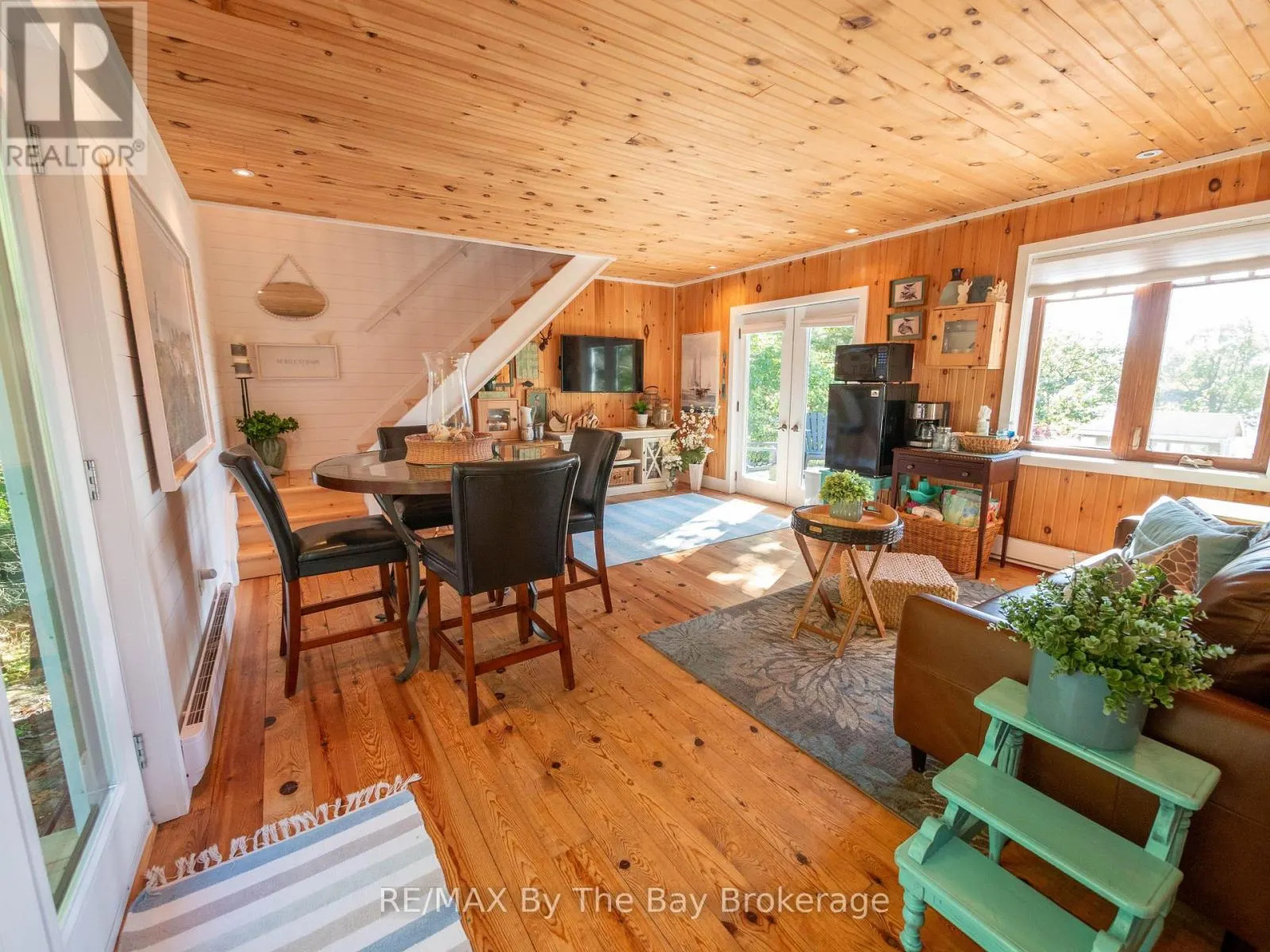 4476 ISLAND 1040/LITTLE BEAUSOLEIL ISLAND