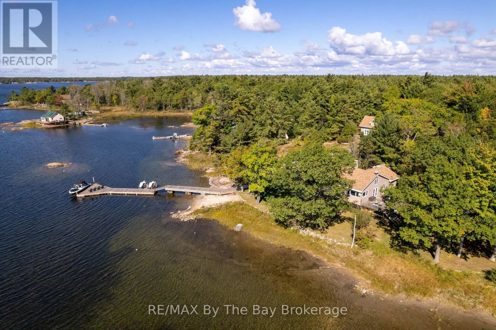 4476 ISLAND 1040/LITTLE BEAUSOLEIL ISLAND