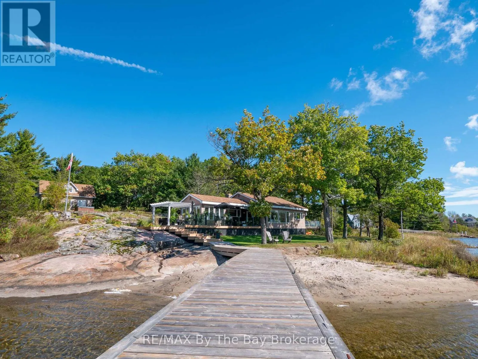 4476 ISLAND 1040/LITTLE BEAUSOLEIL ISLAND