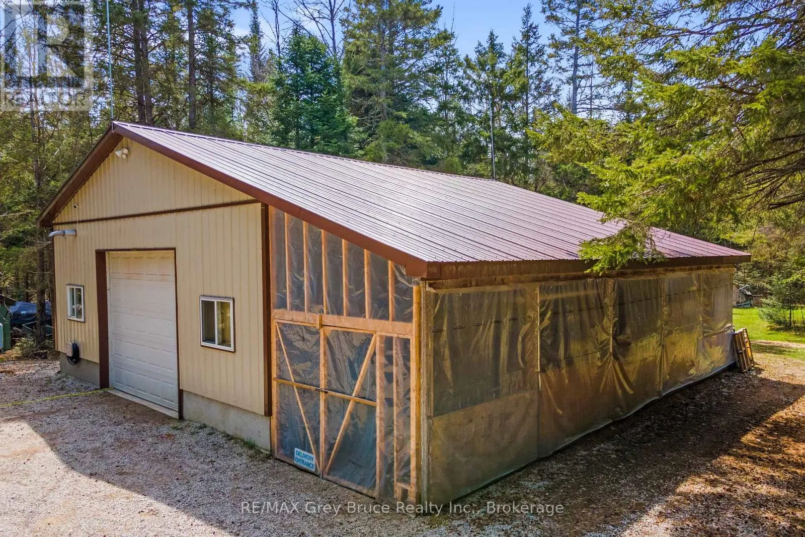 33 WOODSTOCK AVENUE