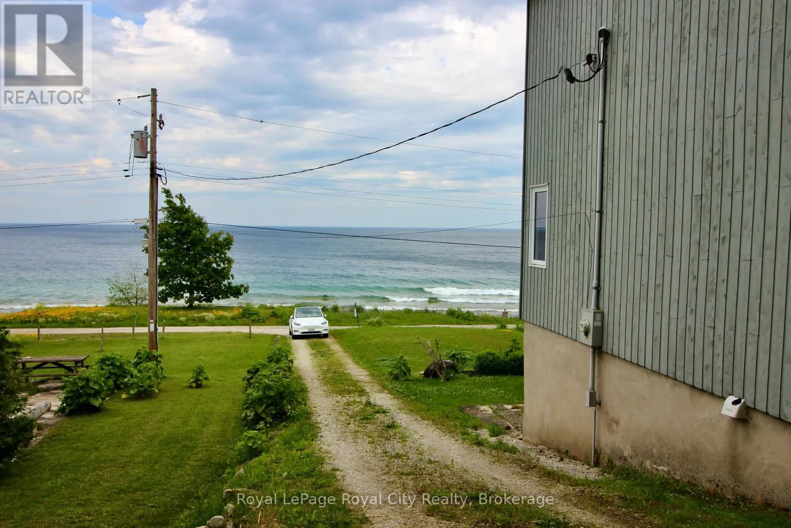 14 DOCK LANE