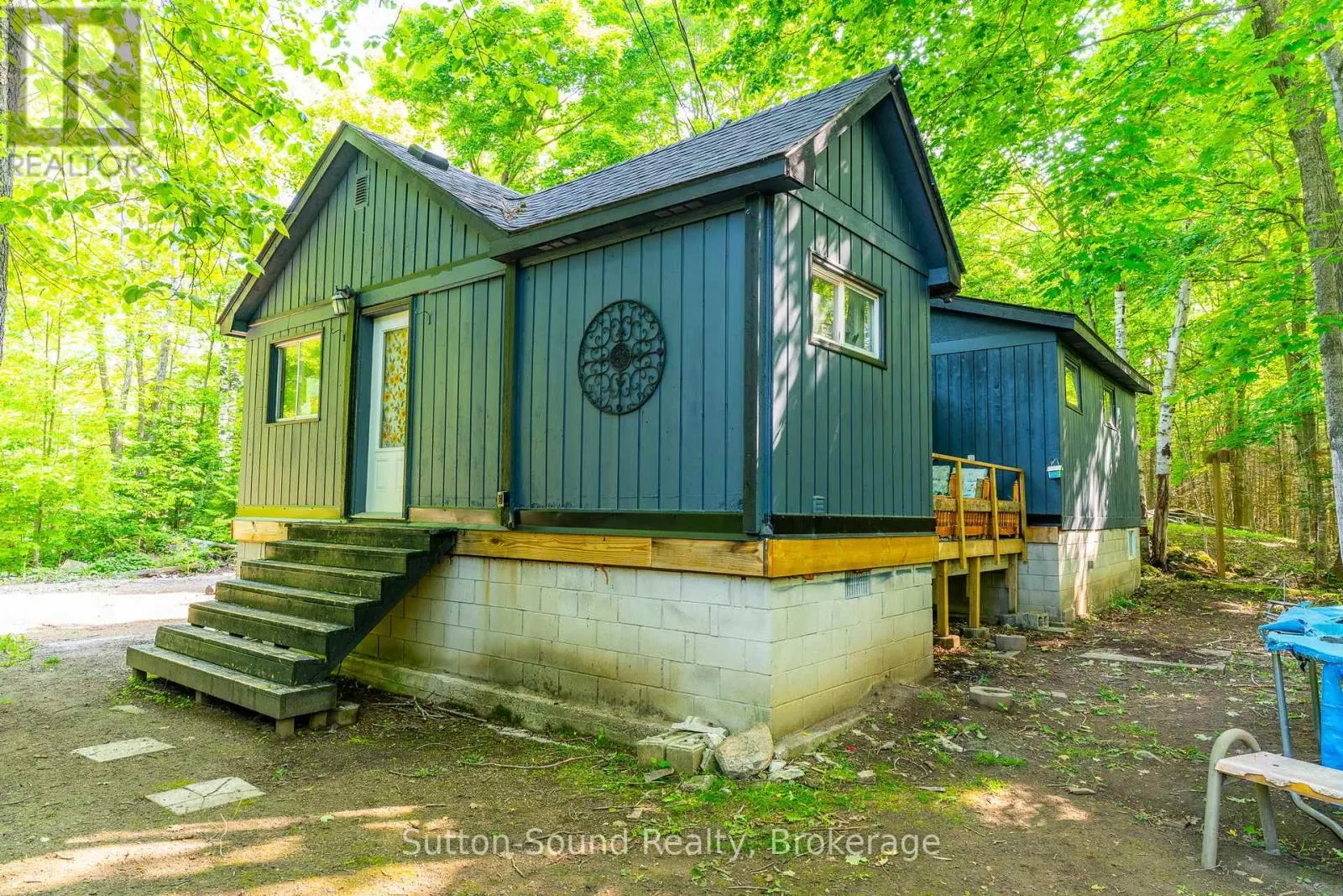 442 BERFORD LAKE ROAD