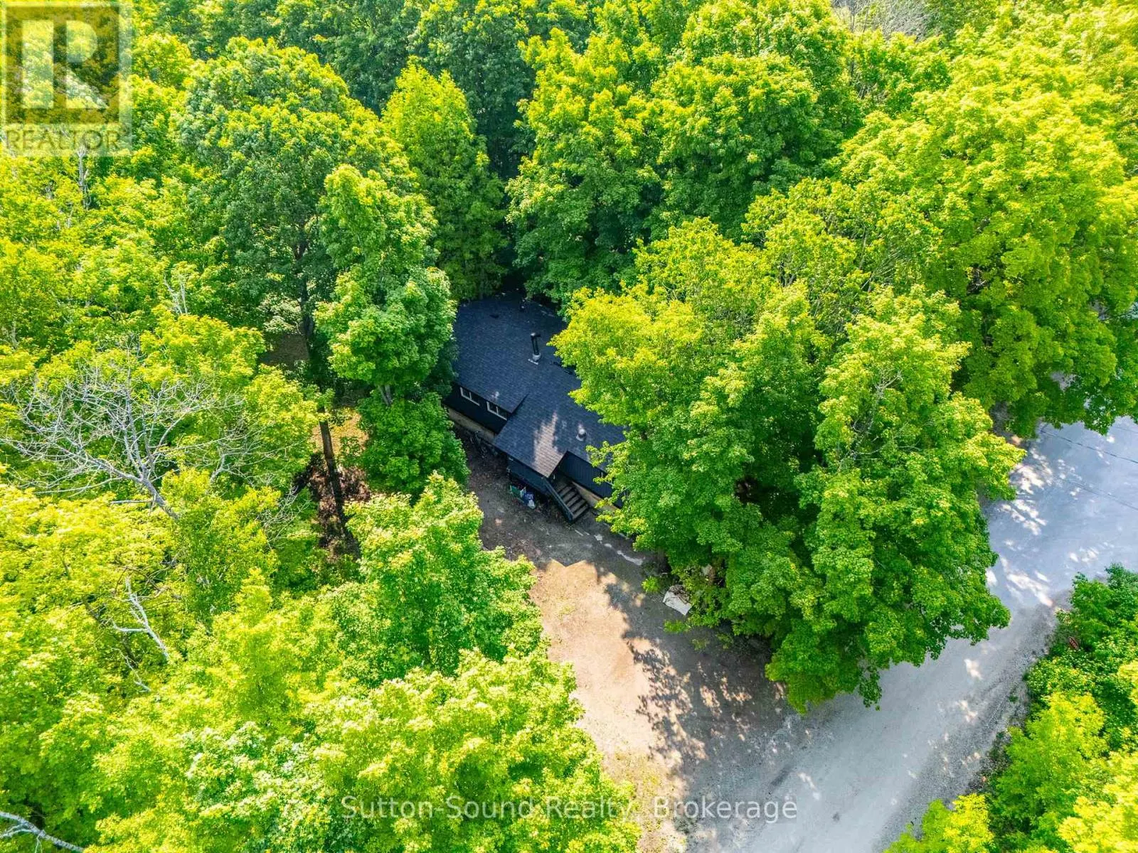 442 BERFORD LAKE ROAD