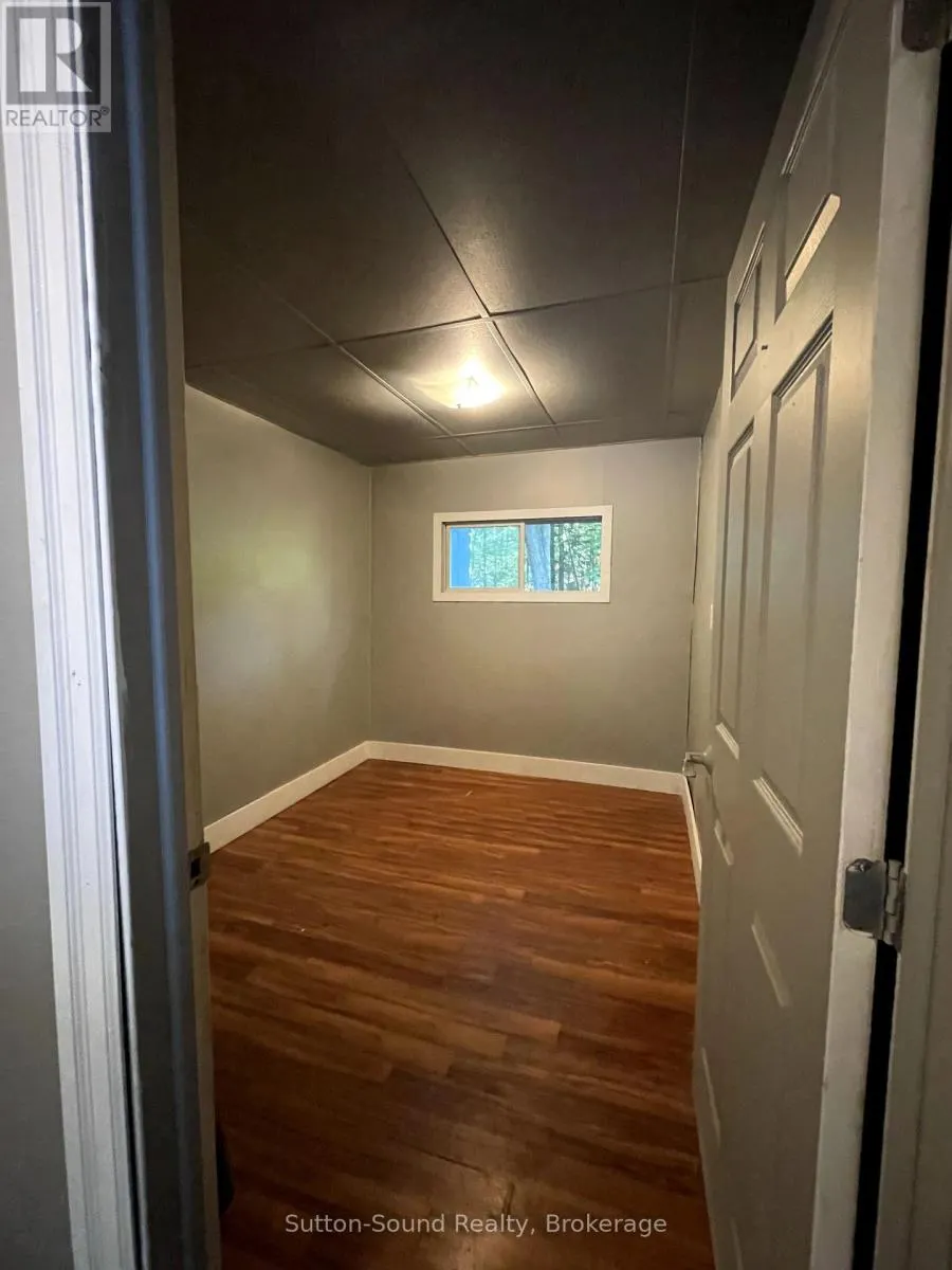 442 BERFORD LAKE ROAD