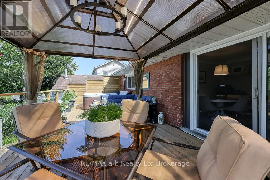 109 SUNSET DRIVE