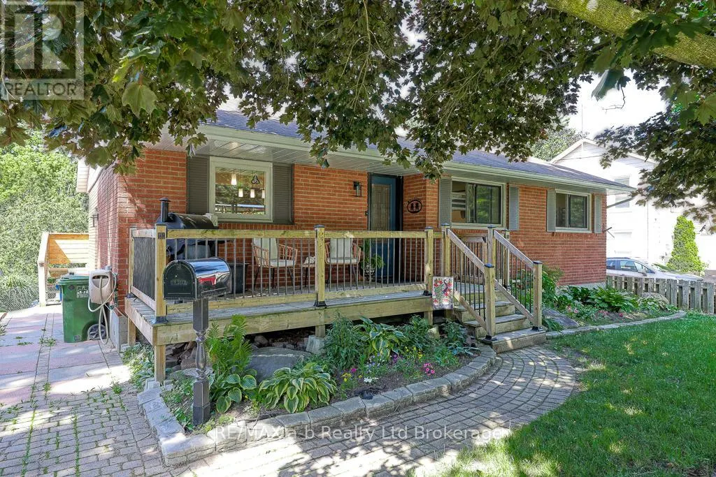 109 SUNSET DRIVE