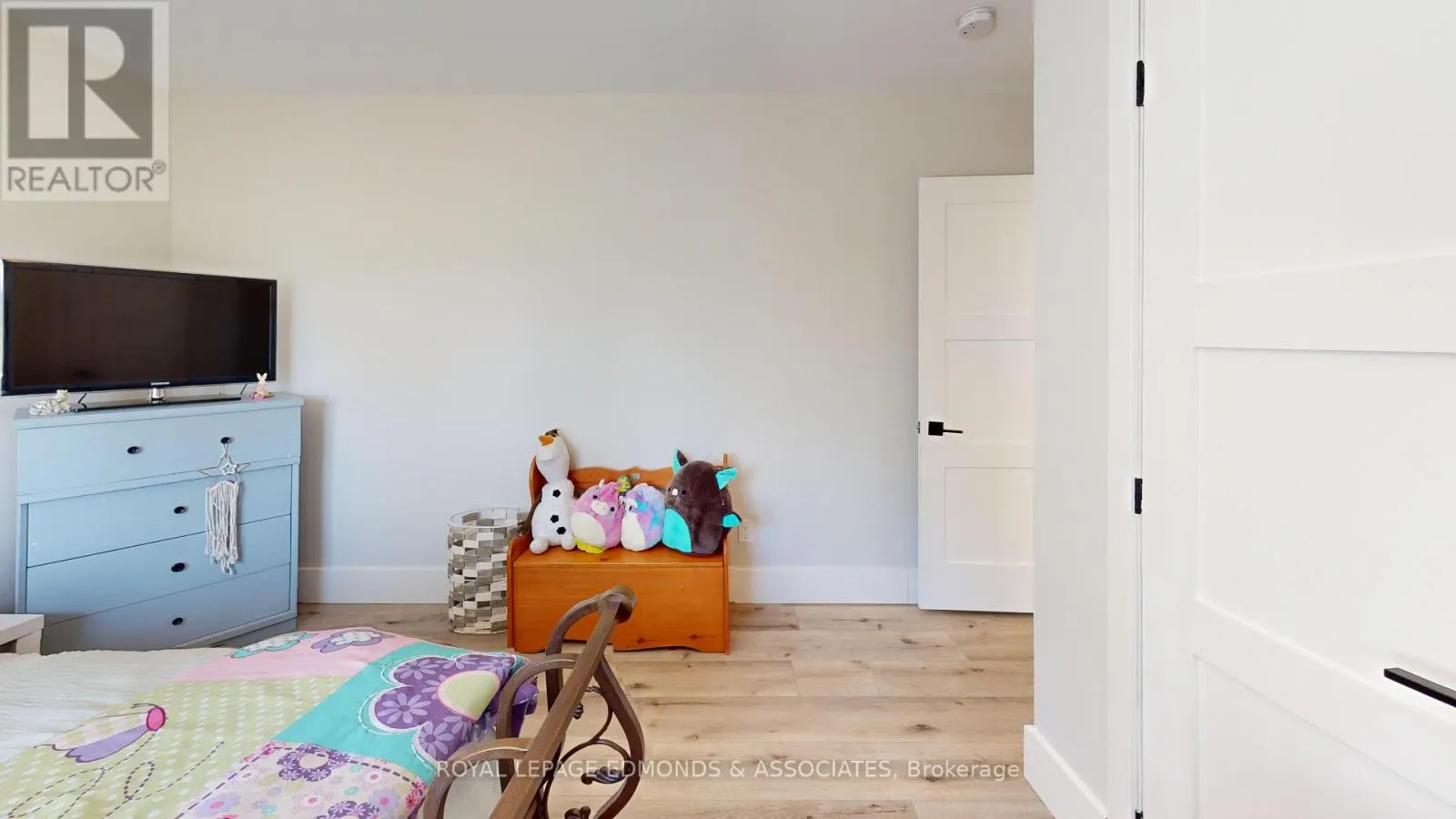 12 CARDEL STREET