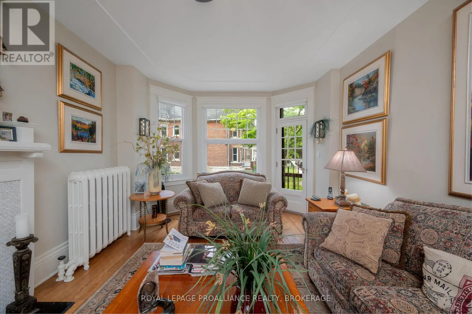 2 - 244 BARRIE STREET, #2