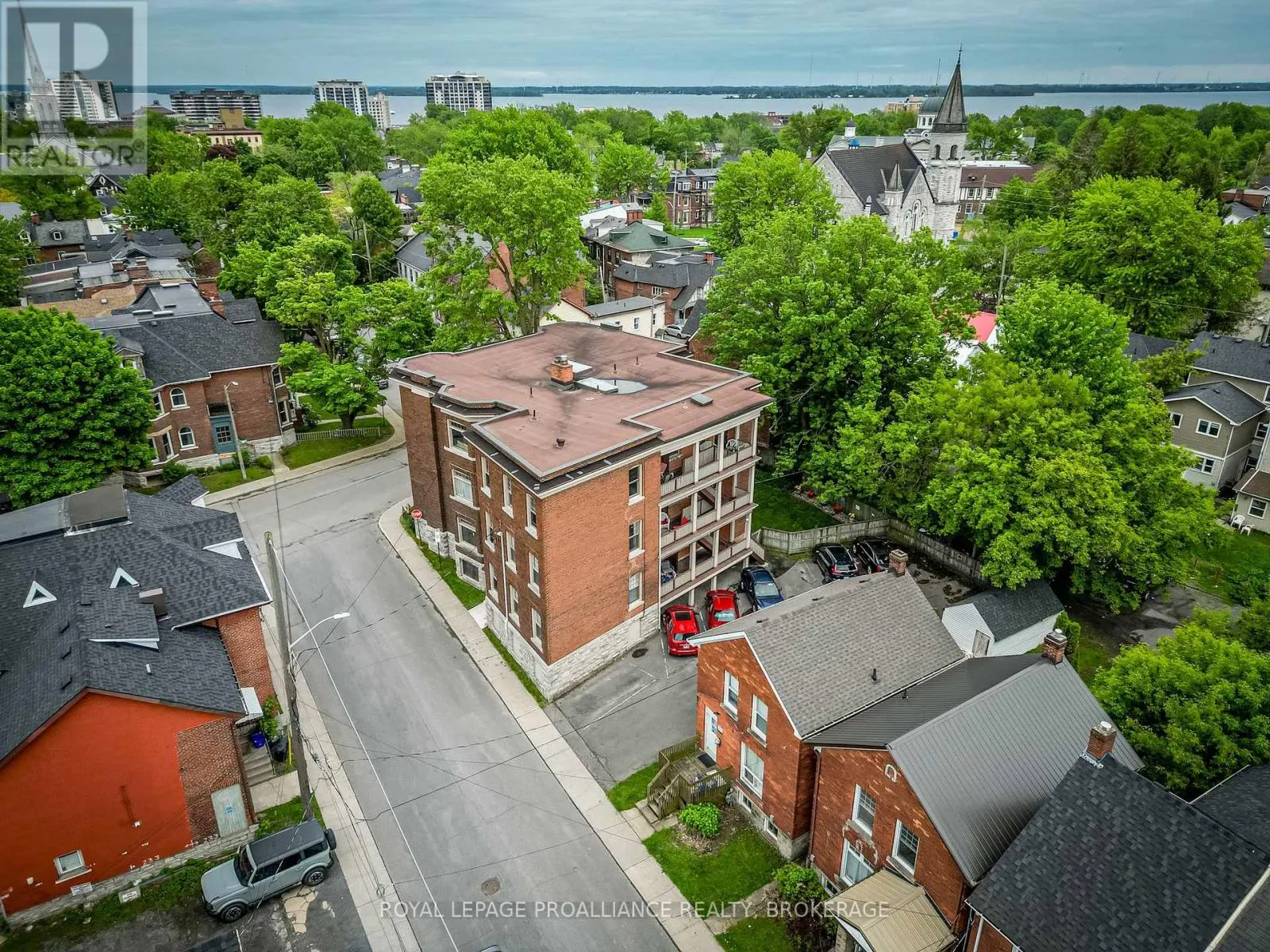 2 - 244 BARRIE STREET, #2