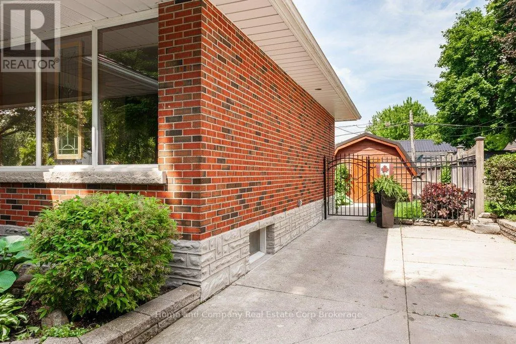 28 BURRITT STREET