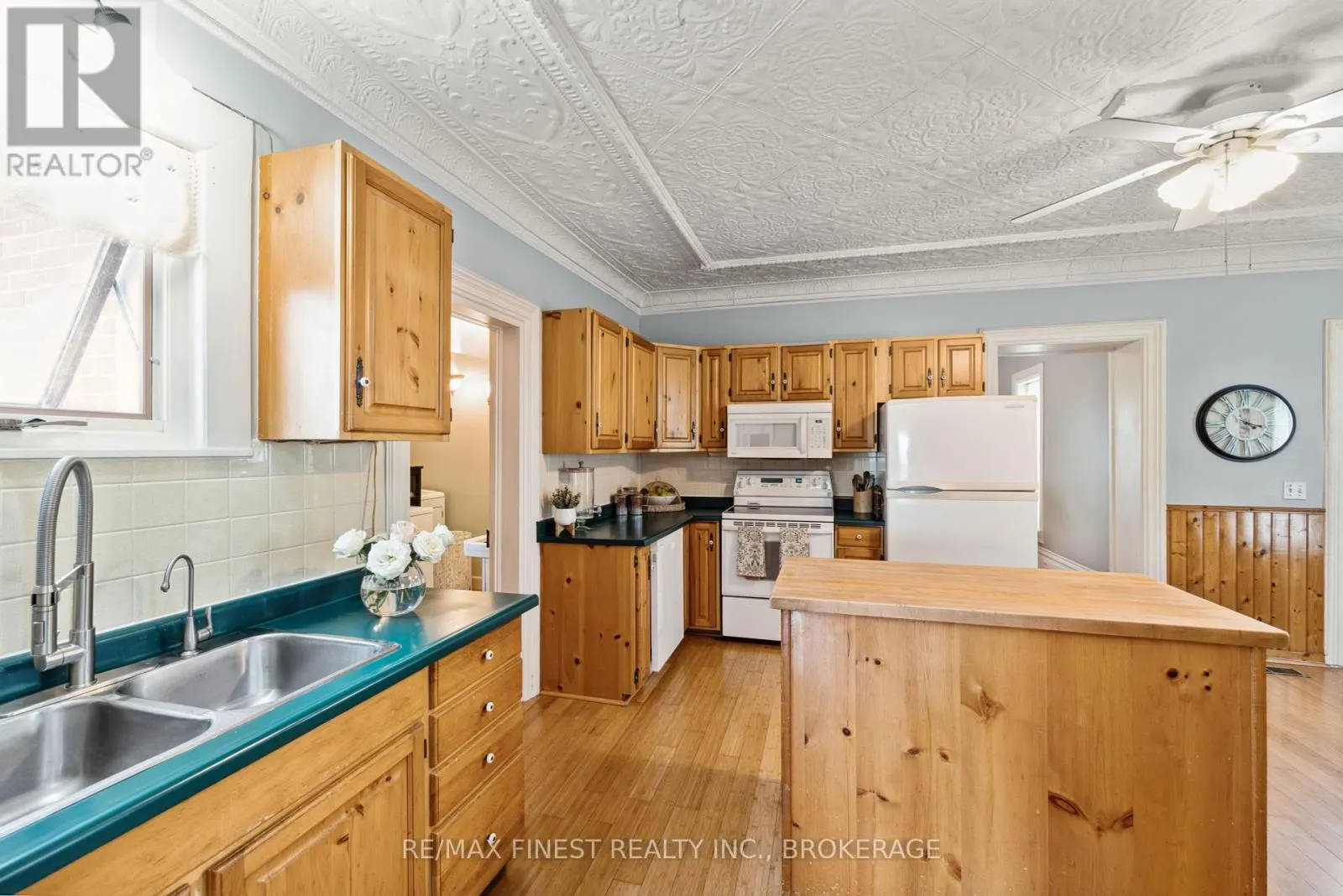 4876 COUNTY ROAD 6