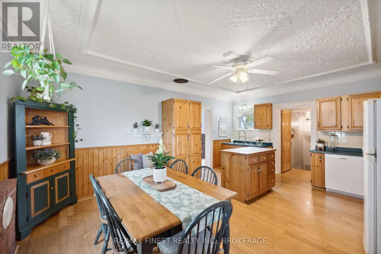 4876 COUNTY ROAD 6