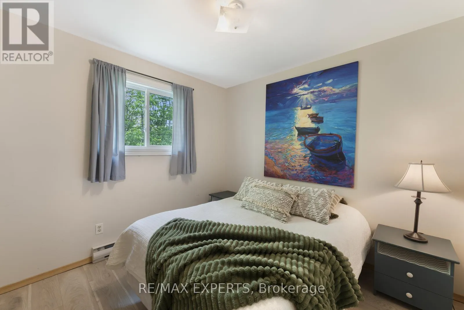 19 - 230-232 LAKE DALRYMPLE ROAD