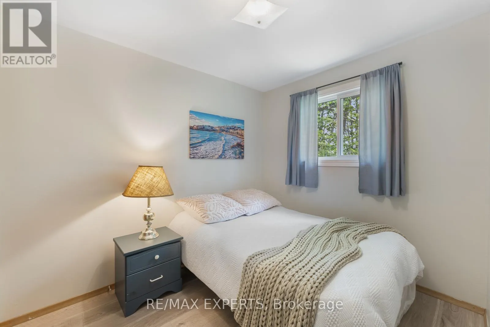 19 - 230-232 LAKE DALRYMPLE ROAD