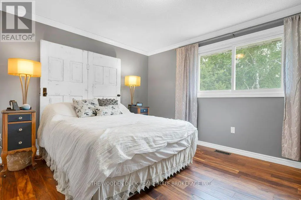 7 KERRY CIRCLE