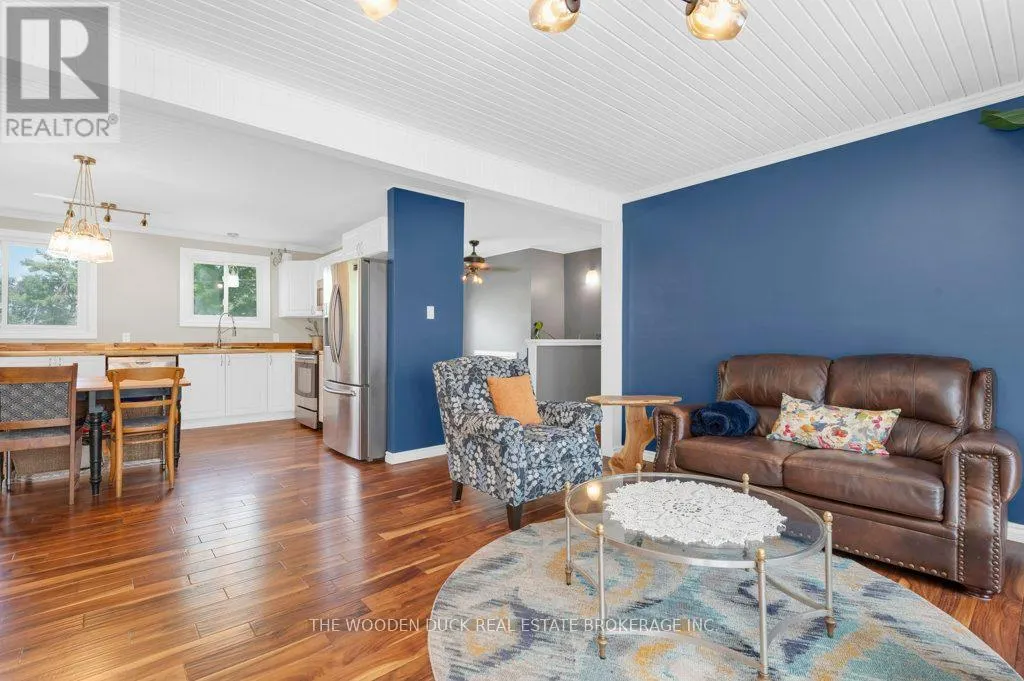 7 KERRY CIRCLE