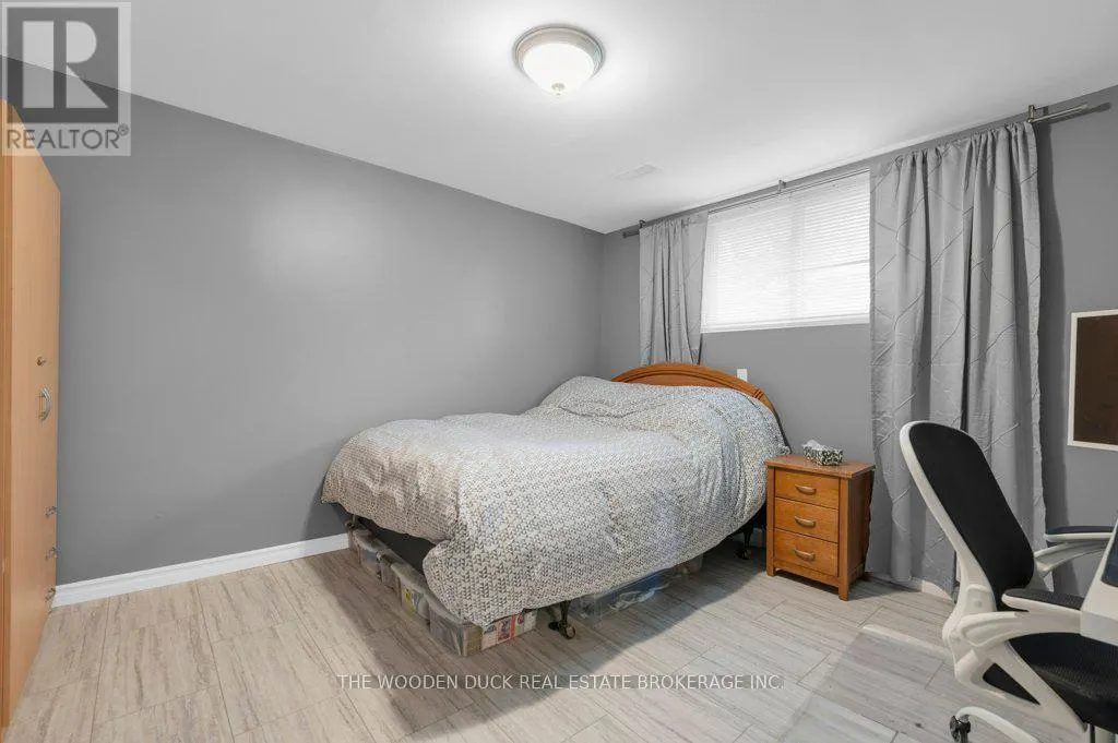 7 KERRY CIRCLE