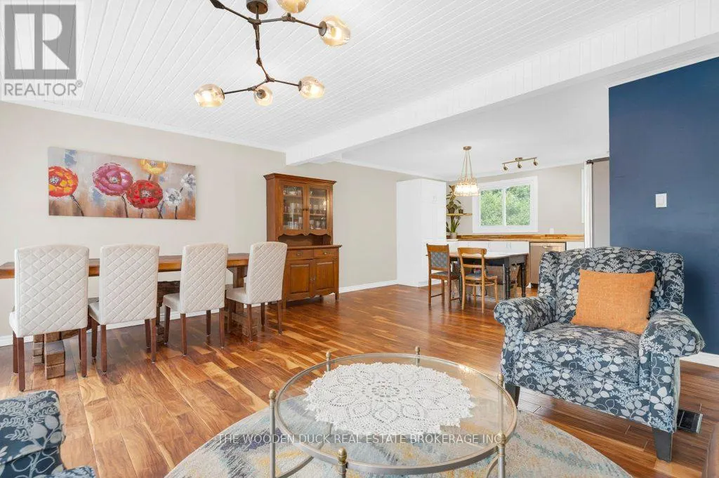 7 KERRY CIRCLE
