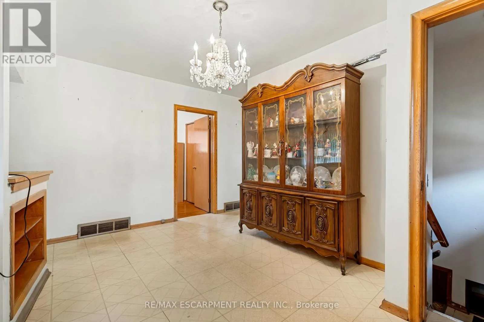 45 EAST 17TH STREET E