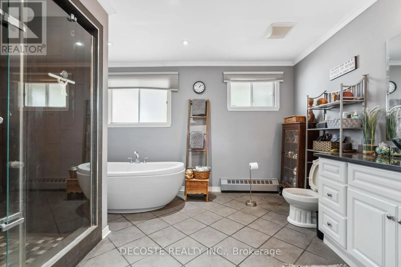 114 ST GEORGE STREET W